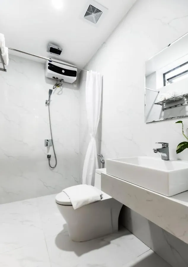 Lyn'S Hotel & Apartment Đà Nẵng 3*,  Vietnám